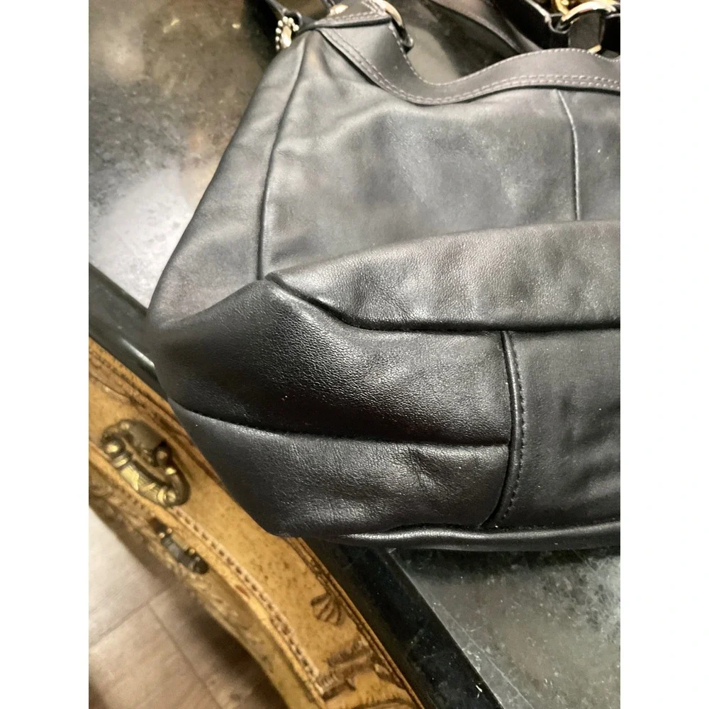 Coach Soho Black Leather Buckle Hobo Bag Silver Hardware Blue Lining